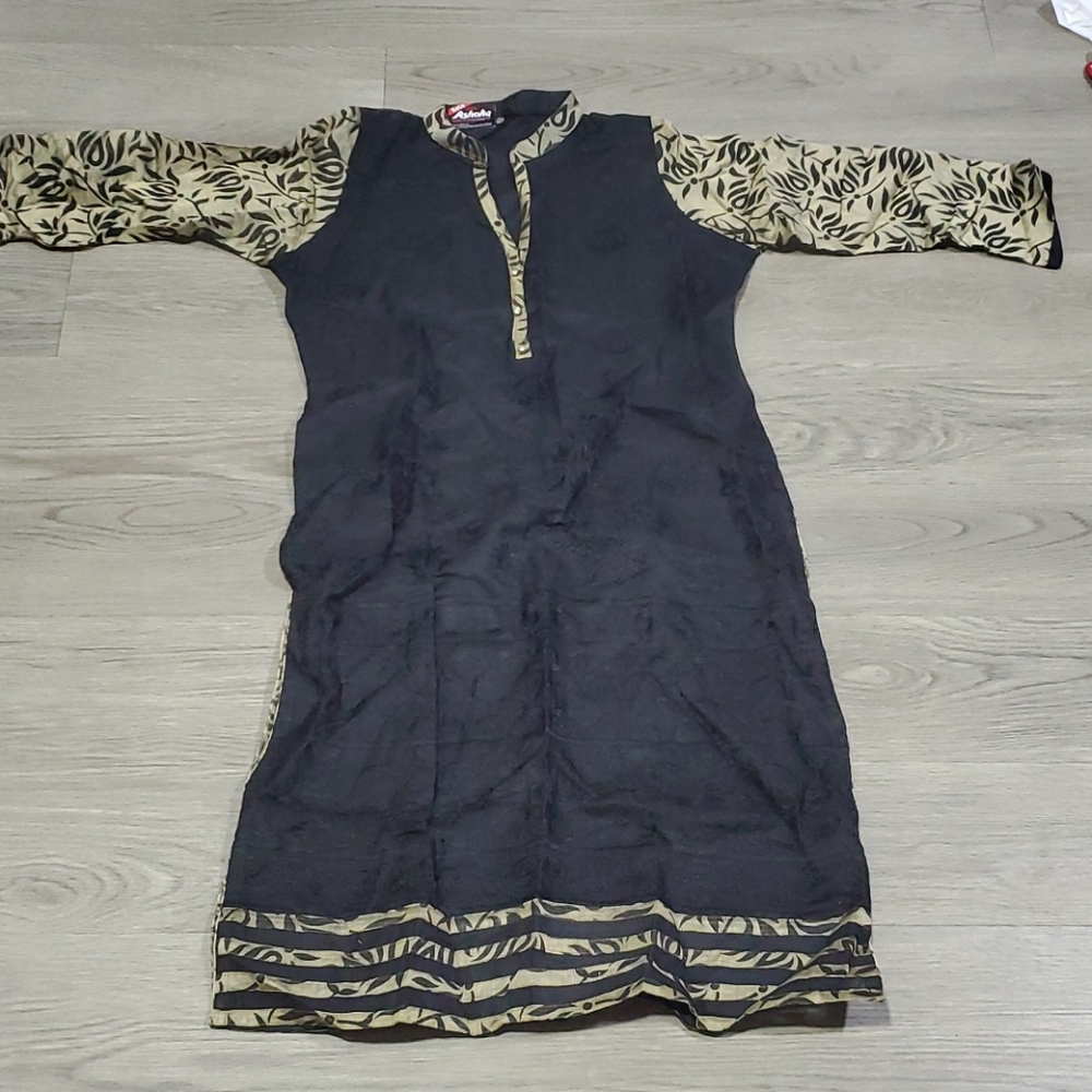 Brand new kurrti